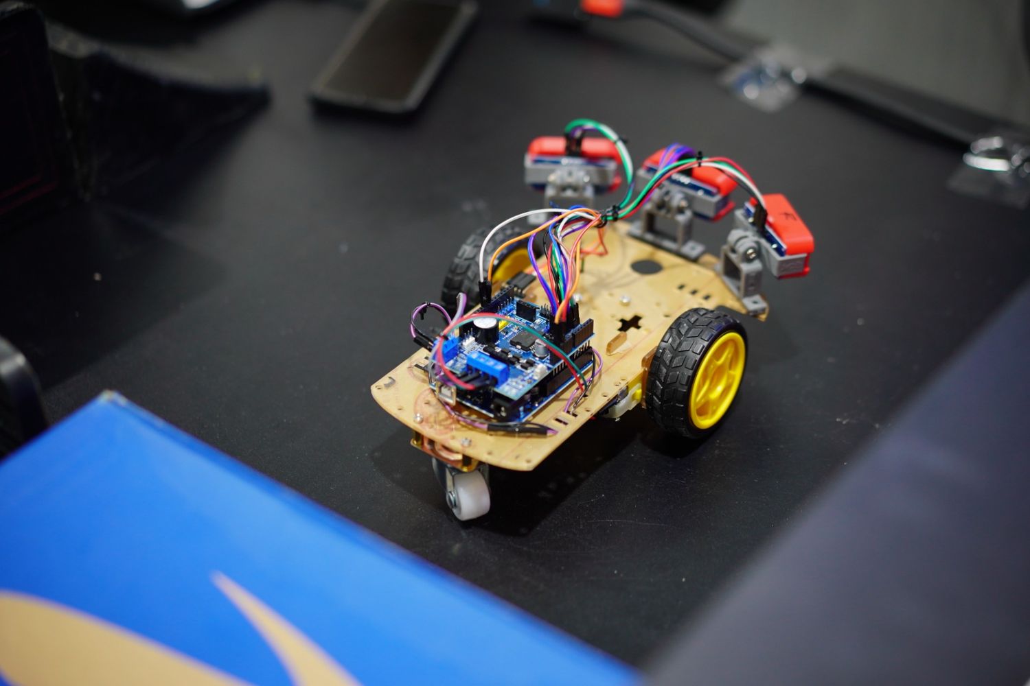 Arduino Smart Robot Car, karya siswa Flexi School Bintaro